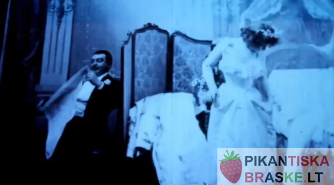 Pirmasis erotinis filmas, kuris buvo nufilmuotas Paryžiuje 1896-aisiais
